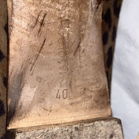 MANOLO BLAHNIK Leopard Suede Flats Classic‎ Ballet Size 40 - Picture 10 of 10